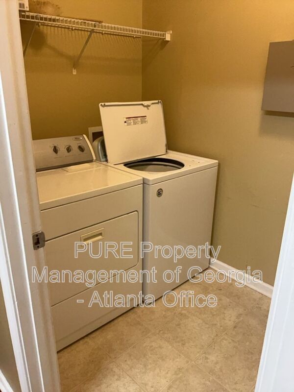 Foto del edificio - 63 Timber Ridge Dr
