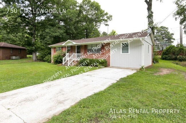 Building Photo - 750 Circlewood Ln