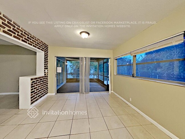 Foto del edificio - 9350 NW 35th Manor