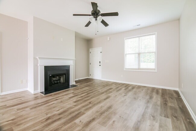 Foto del edificio - 62 Dropseed Ln