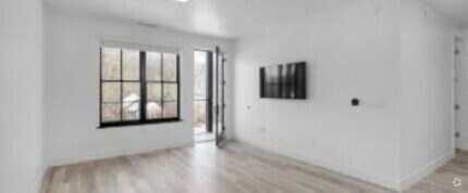 Building Photo - 300 Clement St