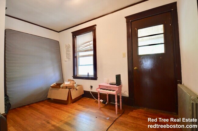 Foto del edificio - 55 Etna St