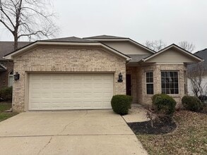 Building Photo - 2204 Market Garden Ln