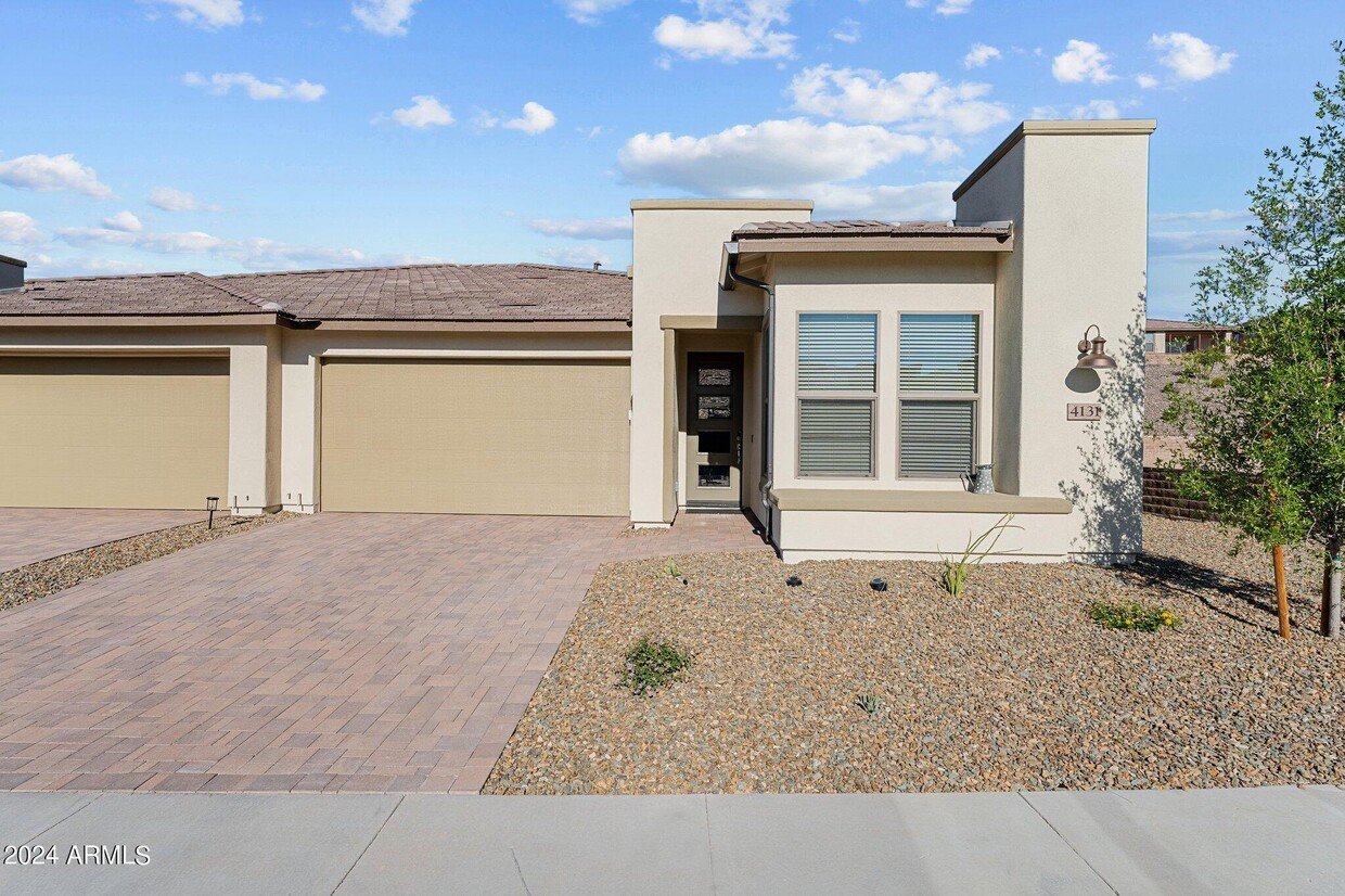 Foto principal - 4131 Desert Moon Dr