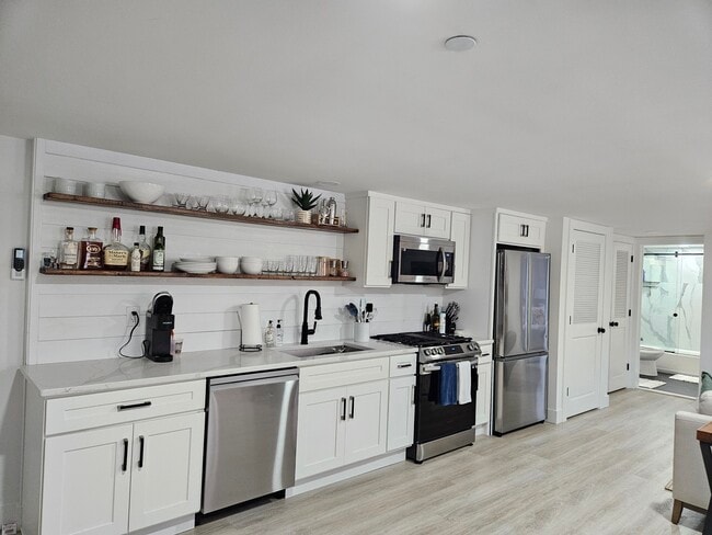 Foto del edificio - 90 Shrewsbury Ave