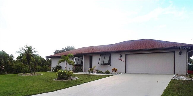 Foto del edificio - 7426 Clearwater St