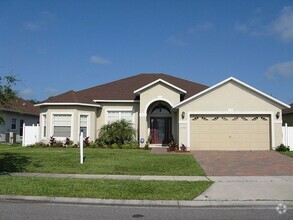 Building Photo - 2706 Patrician Cir
