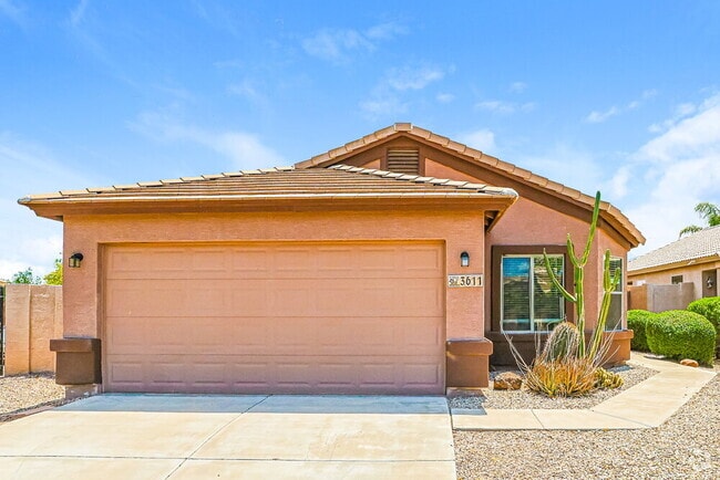 Building Photo - 3611 W Santa Cruz Ave
