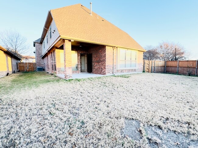 Building Photo - 7603 Bridge Water Cir