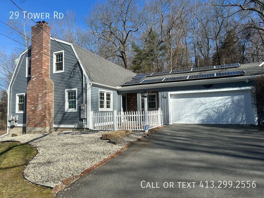 Primary Photo - Perfect 3 Bed, 2 Bath Home in Ludlow with ...