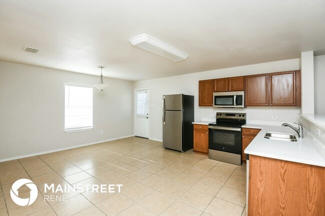 Building Photo - 14029 Coyote Trail