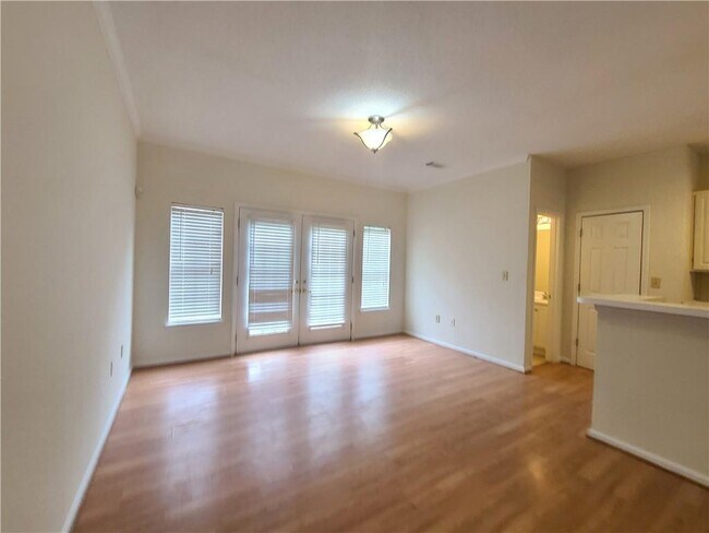 Building Photo - 230 Amal Dr SW