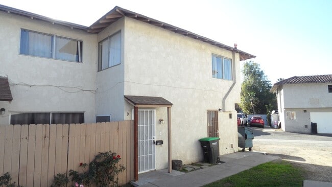 Foto del edificio - 640 S Fashion Park St