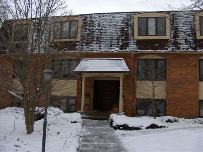Primary Photo - 401 N State St