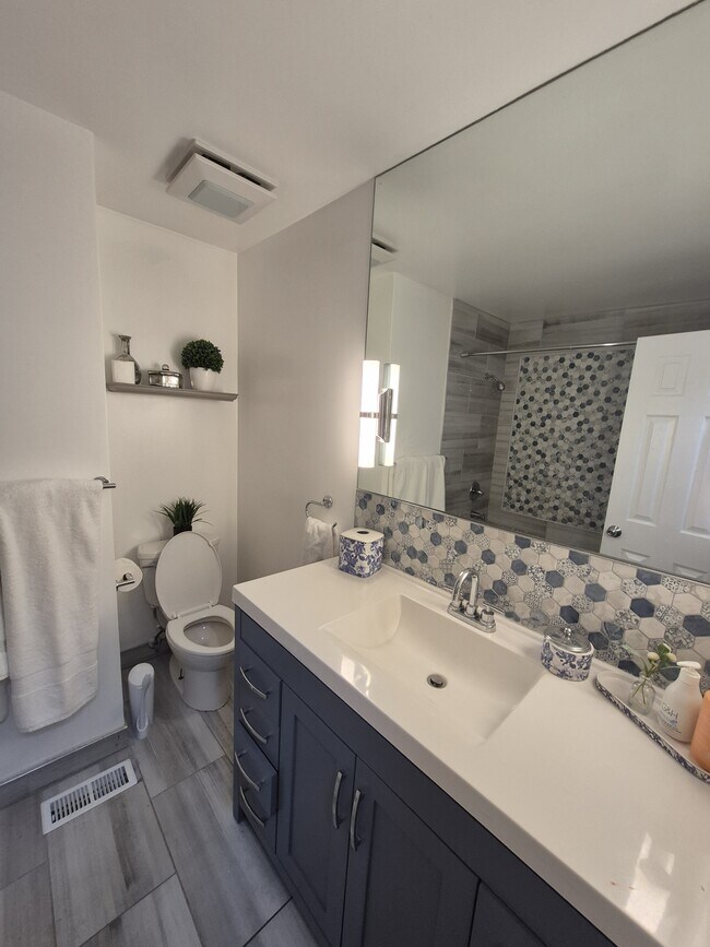 Foto del edificio - 6981 Beech St