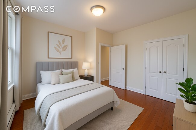 Foto del edificio - 37-15 Broadway