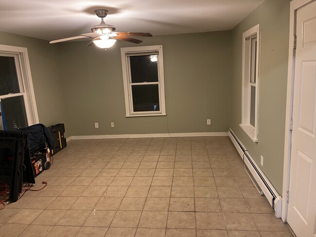 Beautiful spacious living room. - 584 Western Ave