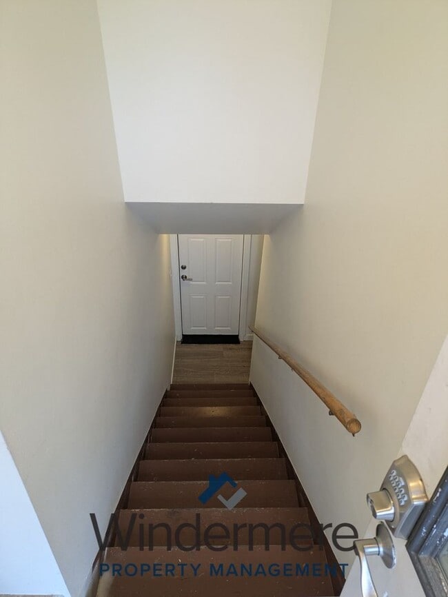 Building Photo - 3rd1516