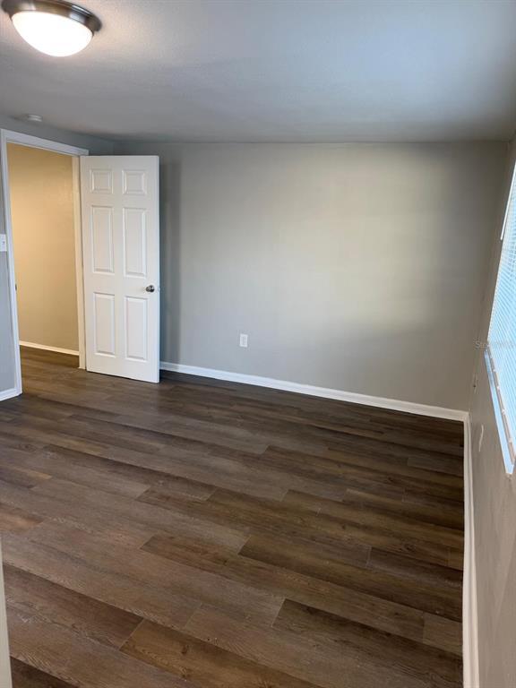 Foto del edificio - 5651 Canosa Dr