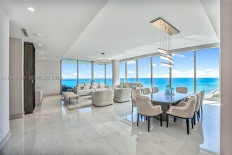 Building Photo - 17901 Collins Ave