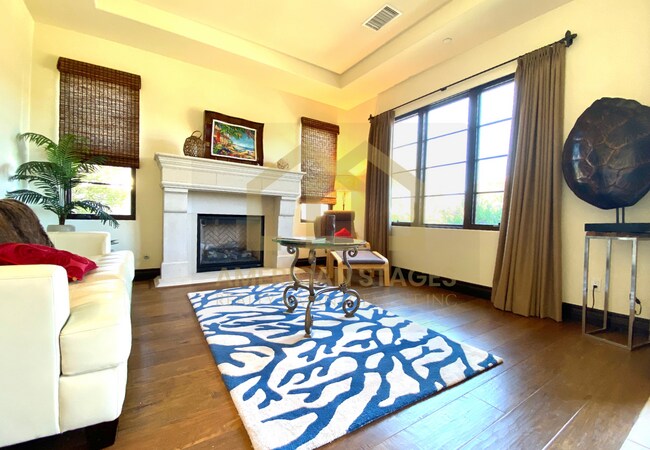 Foto del edificio - 347 Island Oak Ln