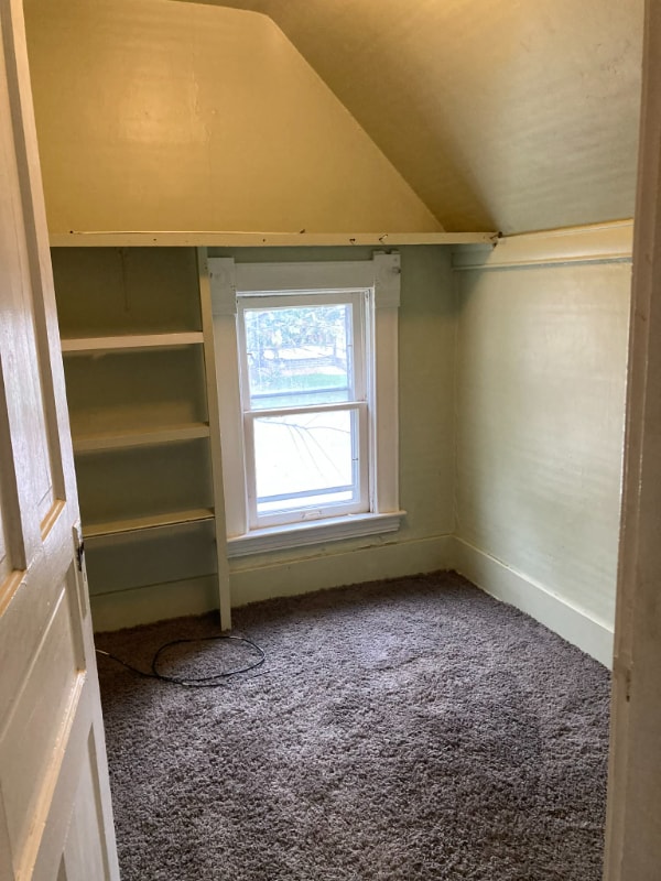 Building Photo - 805 4th St SW