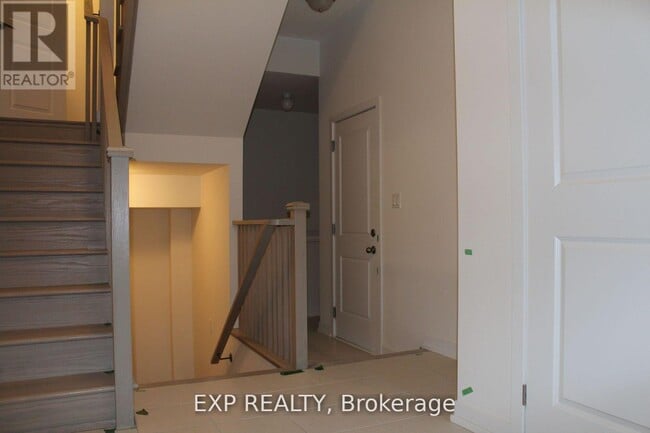 Building Photo - 1541 Labine Pt