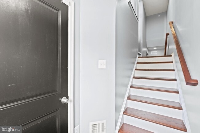 Photo - 7965 Trailview Xing Townhome