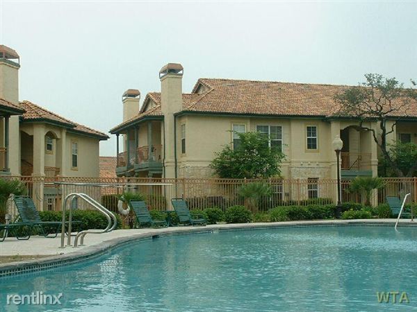 Building Photo - 19275 Stone Oak Pky
