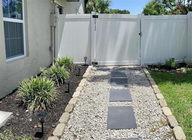 Foto del edificio - 2522 Heath Ct