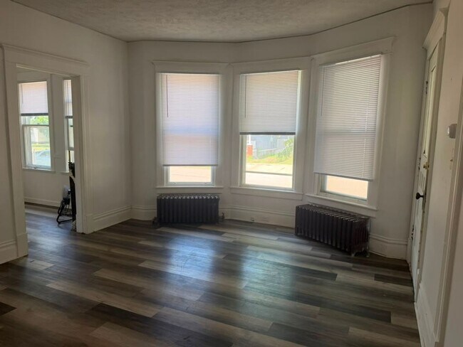 Foto del edificio - 1241 4th St