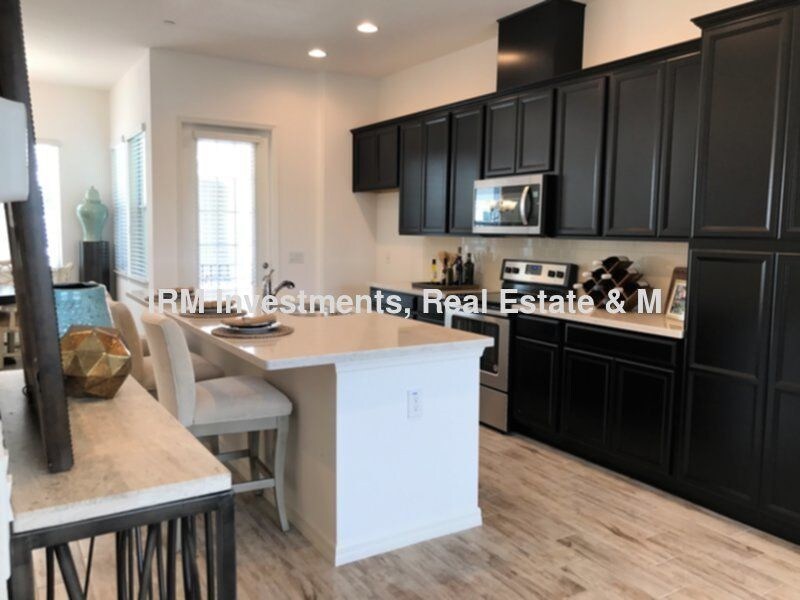 Building Photo - 440 Windmill Palm Circle