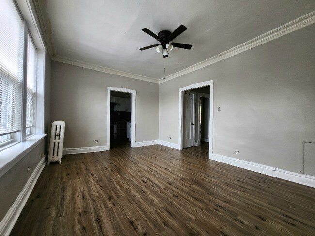 Foto del edificio - 7850 S Burnham Ave