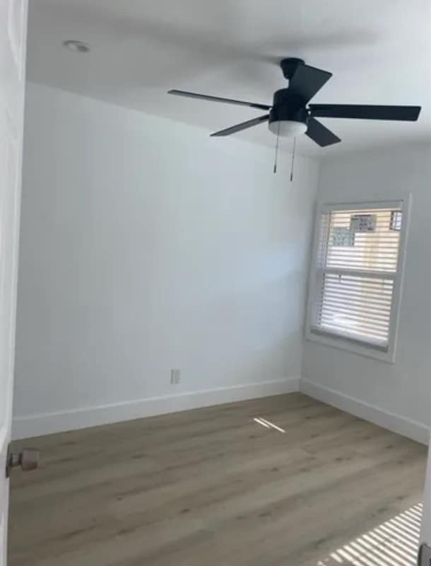 Foto del edificio - 10900 Lillian Ln