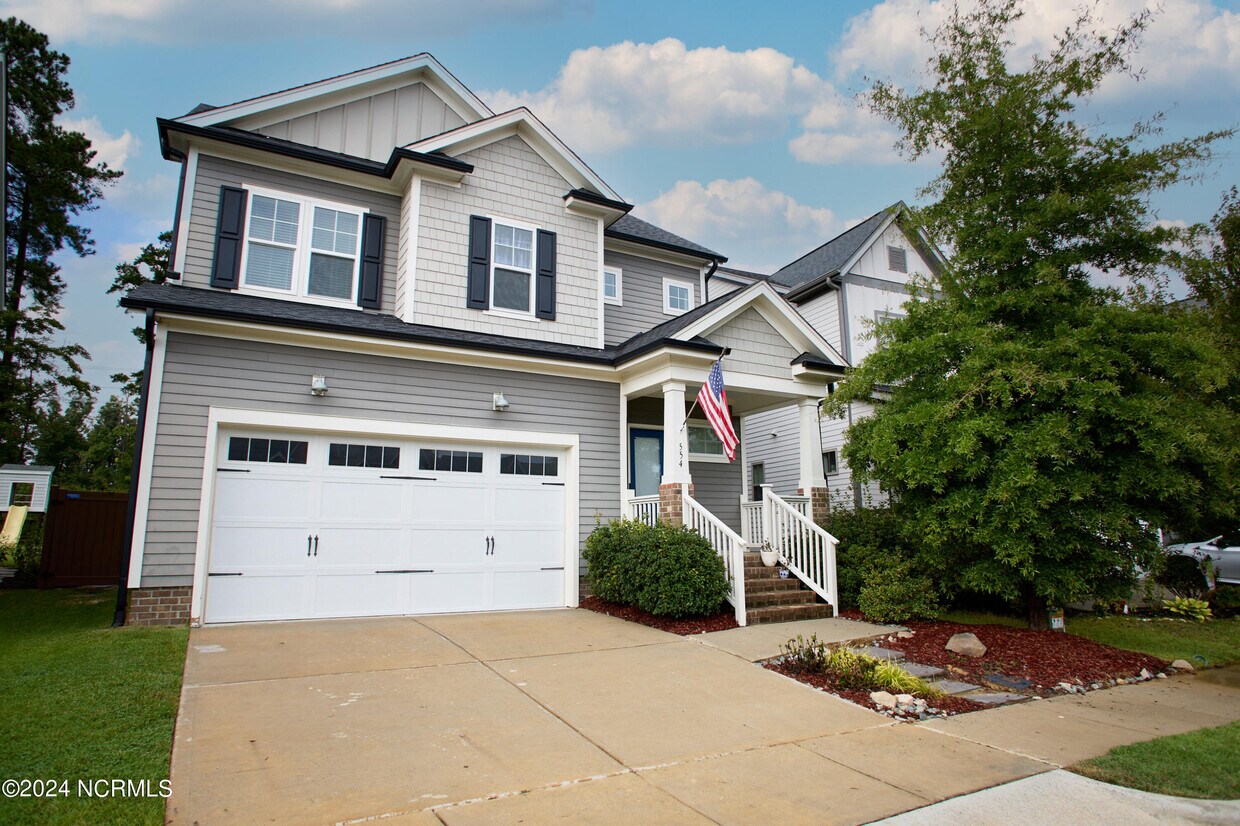 Foto principal - 554 Beacon Ridge Blvd