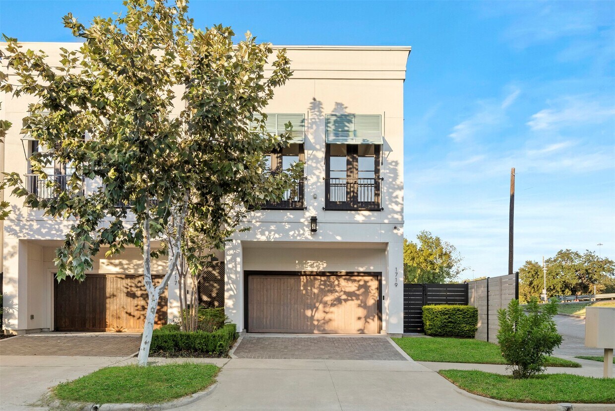 Foto principal - 1719 Holman St