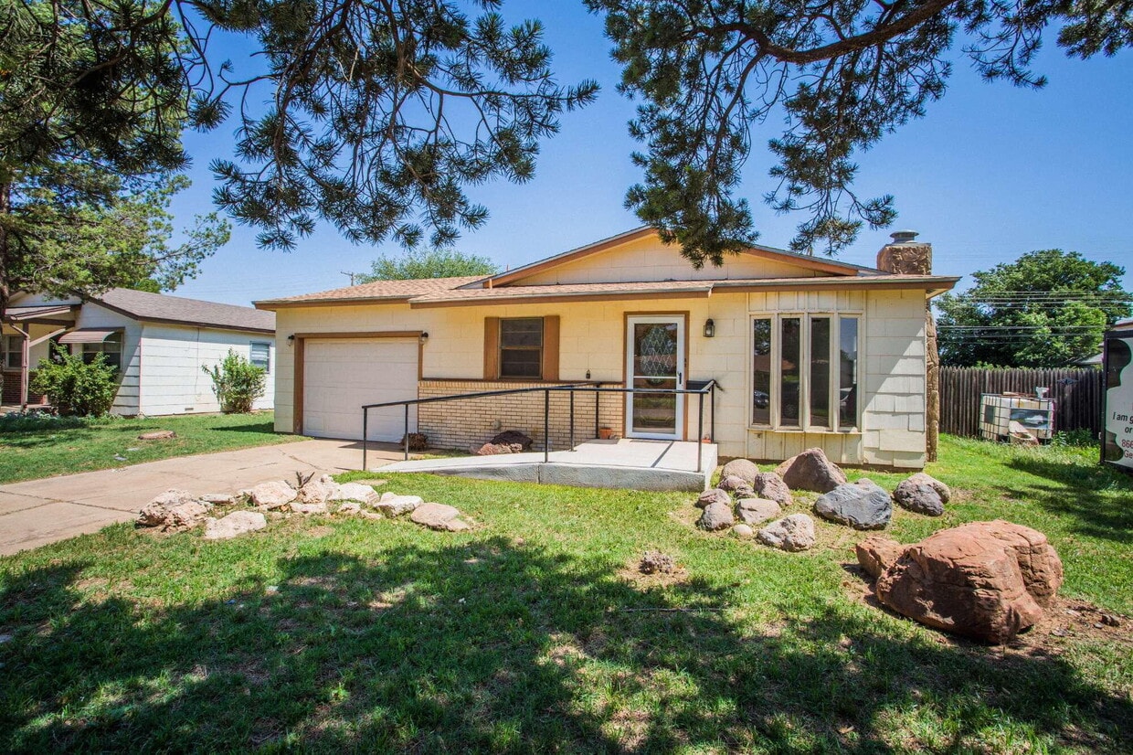 Primary Photo - 4508 52nd St