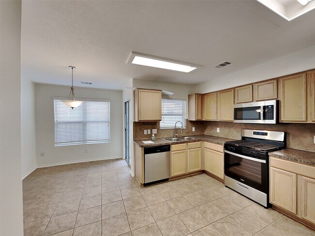 Foto del edificio - 2322 Old Ox Rd