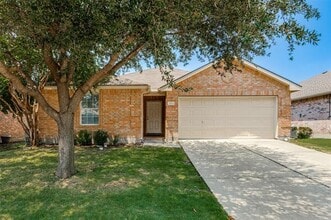 Building Photo - 5004 Pacific Wy Dr