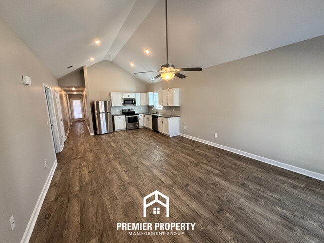 Foto del edificio - For Rent: 235 Willow Ridge Lane, Odenville, AL 38120