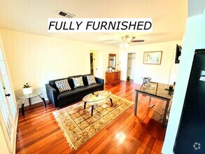 Building Photo - 208 Green Hollow Dr
