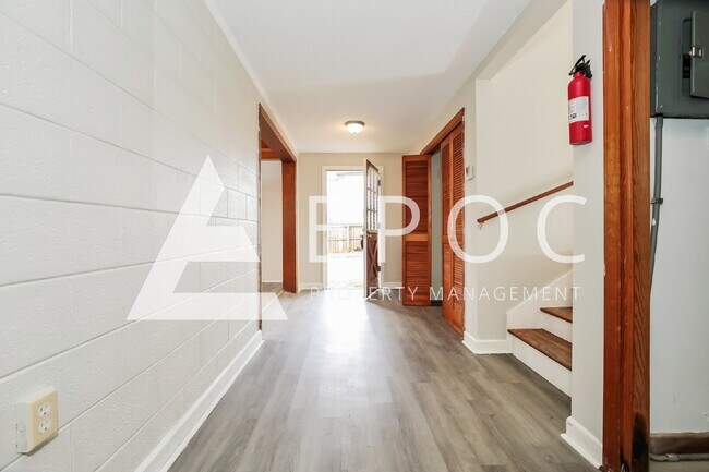 Foto del edificio - *Freshly Ready* Move In Today! - 2771 NC Hwy 14 Reidsville, NC 27320
