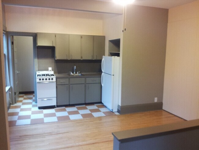 Cocina - 2222 NW Irving St
