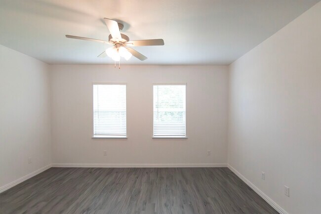 Foto del edificio - 18593 Co Rd 4001