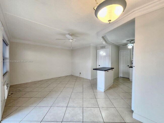 Foto del edificio - 22 SE 3rd Terrace