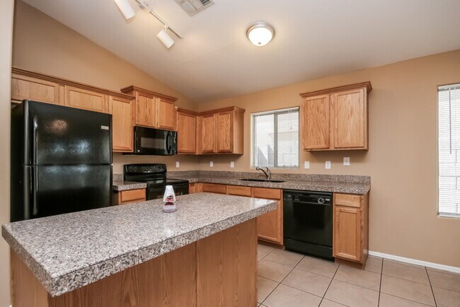 Foto del edificio - 7814 S 72nd Ln