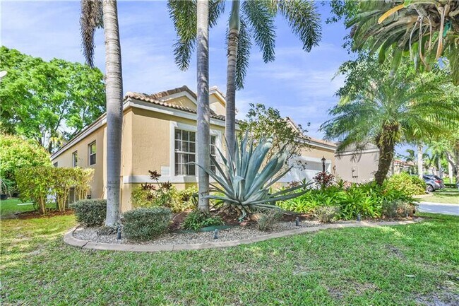 Foto del edificio - 6455 NW 78th Dr