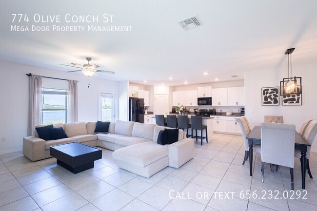 Photo - 774 Olive Conch St House