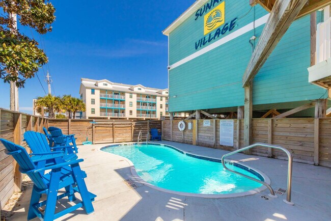 Foto del edificio - 1159 W Beach Blvd