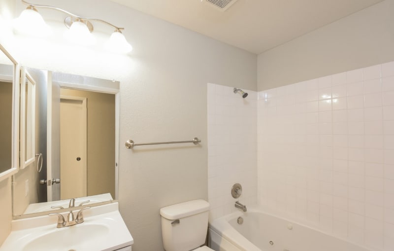 Photo - 15508 E Oxford Ave (Aurora, CO)